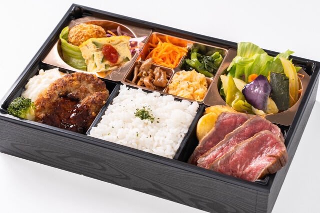国産黒牛のハンバーグとリブロースステーキ御膳
