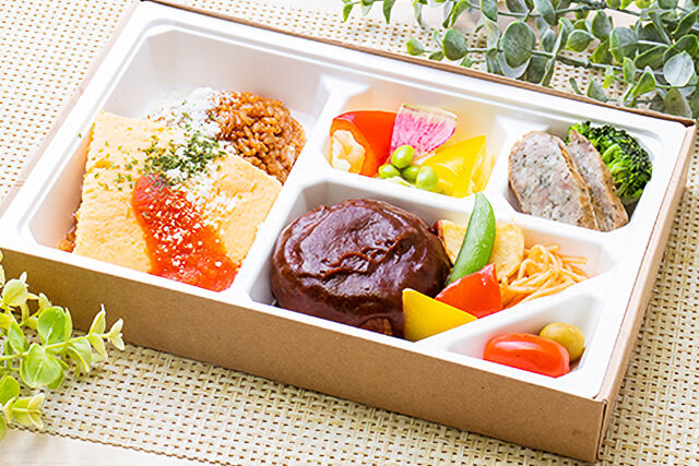 【ECO容器】特選牛煮込みハンバーグと特製オムライス弁当