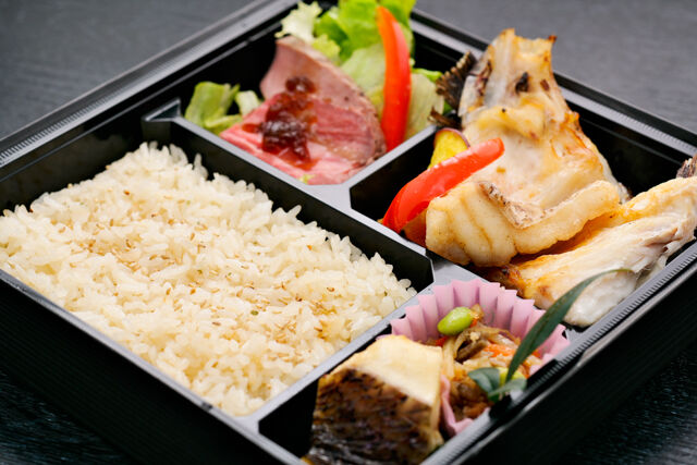 めで鯛弁当