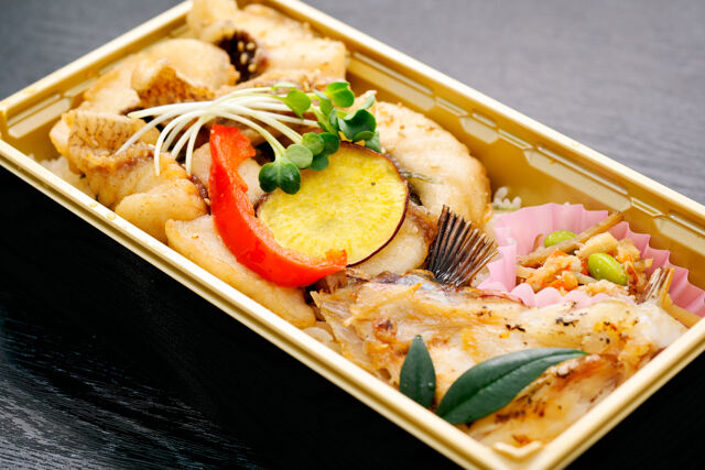 マダイの南蛮弁当