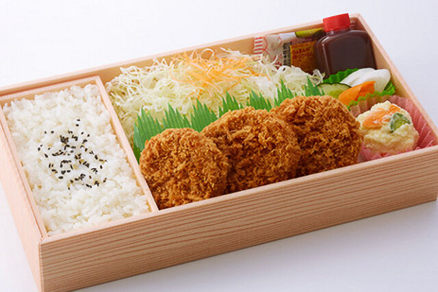 ひれかつ弁当（小）