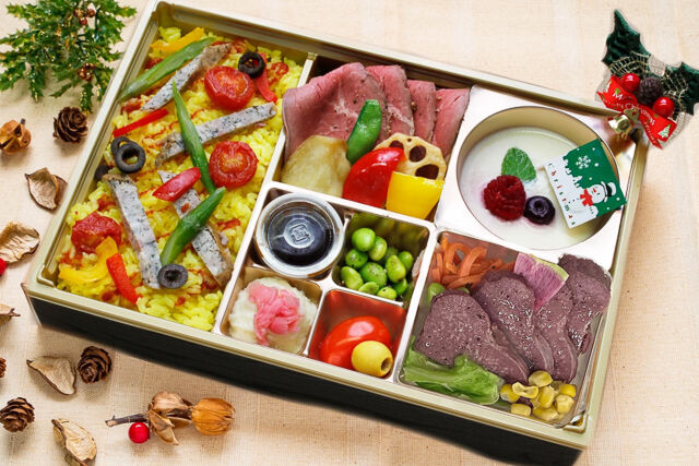 【クリスマス限定】ローストビーフと厚切り牛タンサラダ季節のパエリア弁当