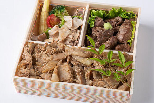 サイコロステーキ＆焼肉カルビ重御膳