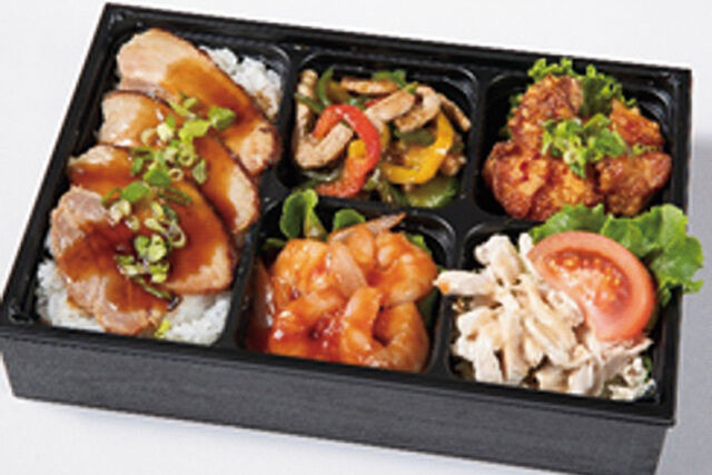 チンジャオロースと本格エビチリの焼豚重弁当