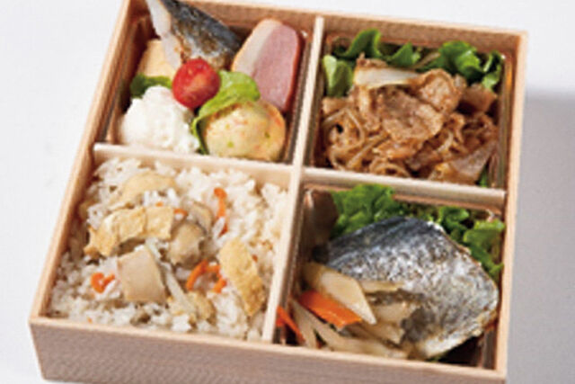 季節の魚の西京焼きと厳選すき焼きのおもてなし御膳