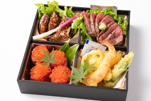 特選黒毛和牛ステーキと焼肉・いくら軍艦御膳