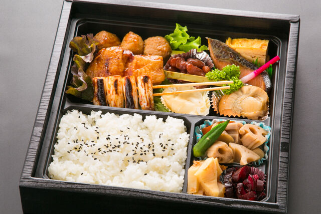 鶏懐石弁当（デザートなし）