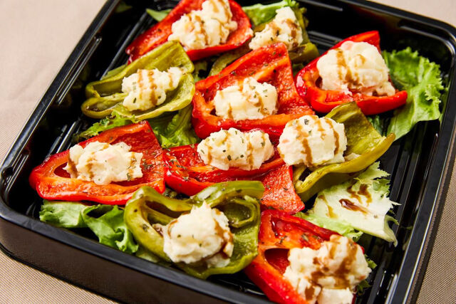 【プレート】ピーマンのグリルとポテトサラダのバルサミコソース