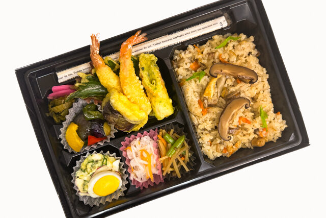 天ぷら盛合わせ＆炊き込みごはん