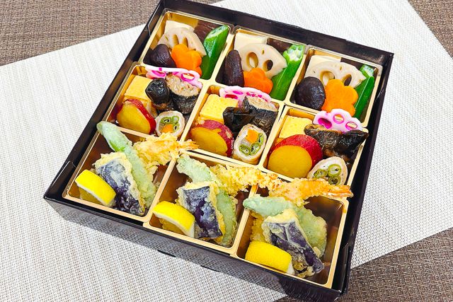 新橋演舞場～和食小分けオードブル