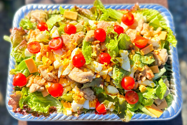 鶏もも肉のハニーマスタードサラダ