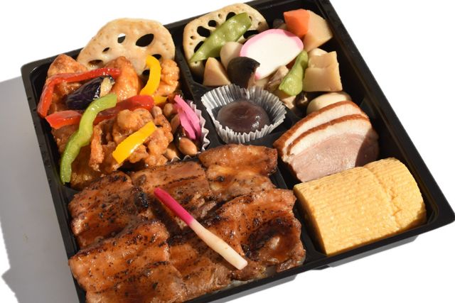 【川越 割烹御膳】彩り黒酢唐揚げと秩父豚みそ重