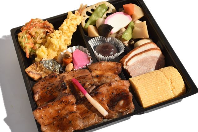 【川越 割烹御膳】天麩羅と秩父豚みそ重