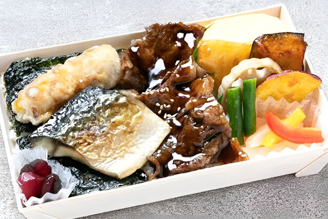 特選のり弁A5等級黒毛和牛 焼肉＆さば塩焼き