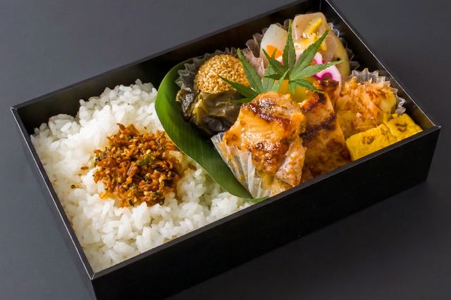 鶏塩麹焼きのゐぶき幕の内御膳