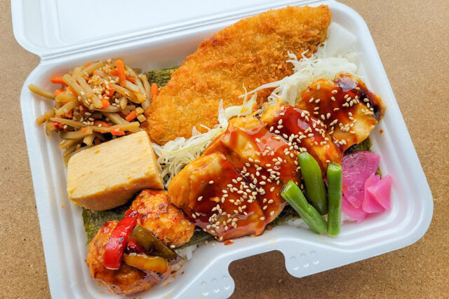 【4/30まで熨斗対応可】養鶏海苔弁 地鶏の黒酢餡