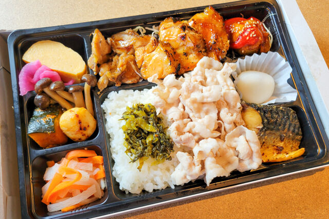 【4/30まで熨斗対応可】養鶏幕ノ内箱（上）三元豚しゃぶ