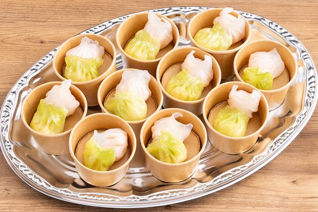 【温まる】蒸し餃子の２種盛り合わせ