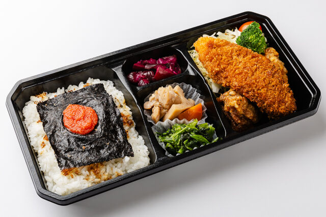 【お米の俵屋】自家製オリジナル唐揚げと白身フライ明太海苔弁当