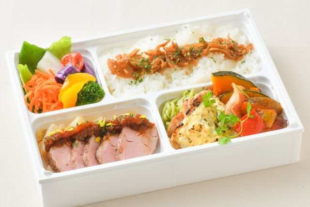 柔らか豚ヒレ肉のステーキ弁当