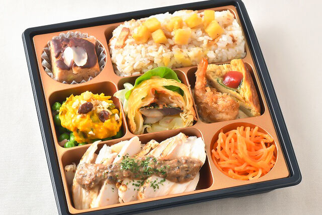 【秋限定】秋の鶏むねフリカッセ弁当