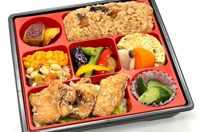 夏の麹屋御膳 鰻ご飯と国産鶏むね肉の塩麹唐揚げ