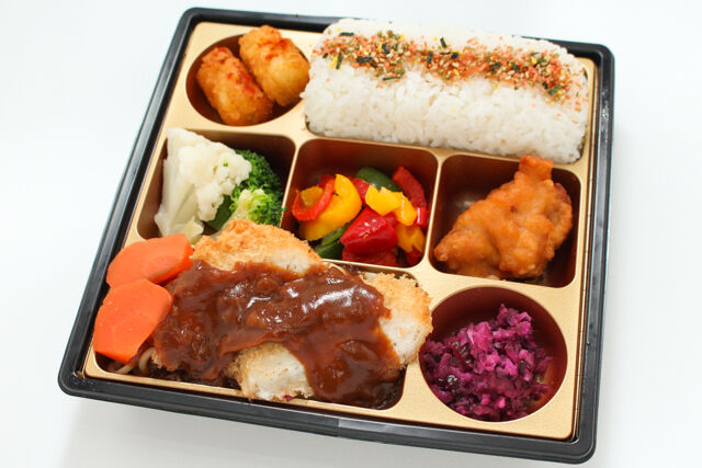 Standard／デミグラス煮込みチキンカツ