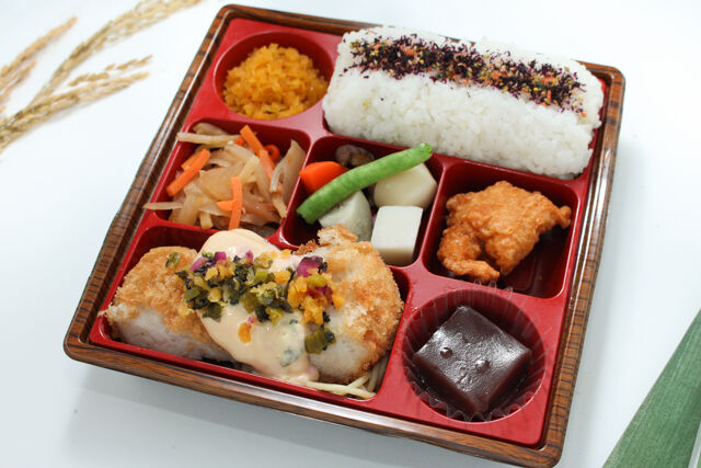 【定番】チキンカツ醤油のタルタルソース