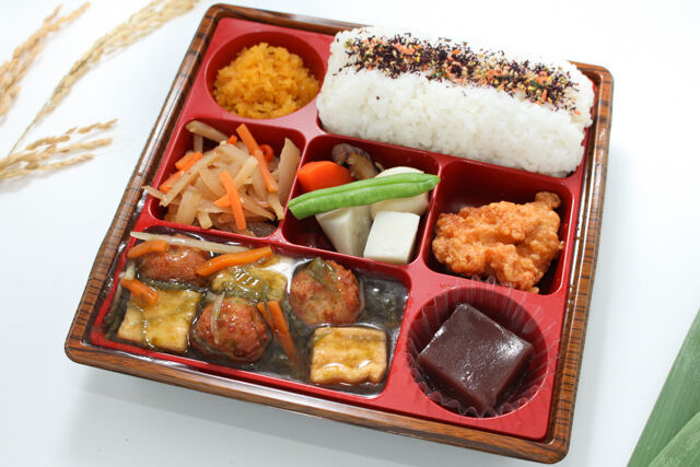 【定番】肉団子 ～岩海苔の餡をかけて～