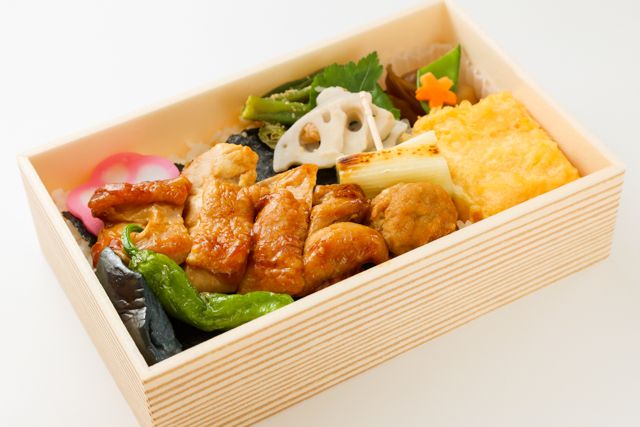 【のり弁 並】鶏の照り焼き