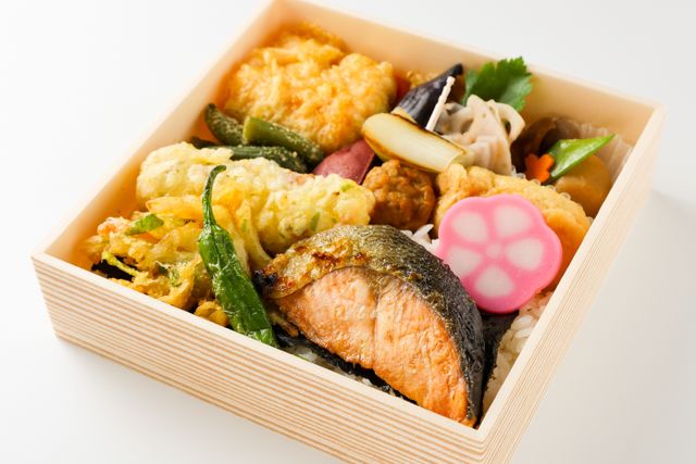 【のり弁 上】鮭の塩焼き