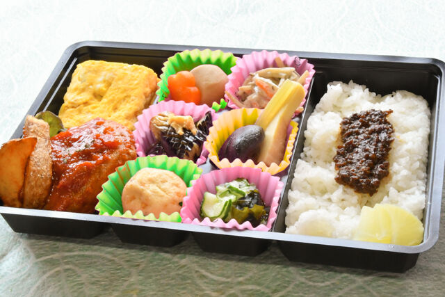 ハンバーグ弁当