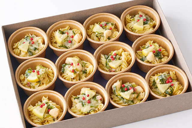 自家製生パスタ 貝柱のペペロンチーノソース～ゆずの香り～