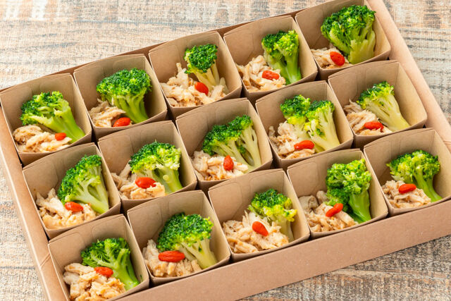 特製胡麻ダレ香薫チキン