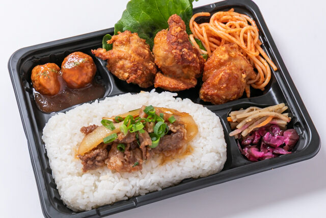 【牛焼肉のせ】特製鶏から揚げ