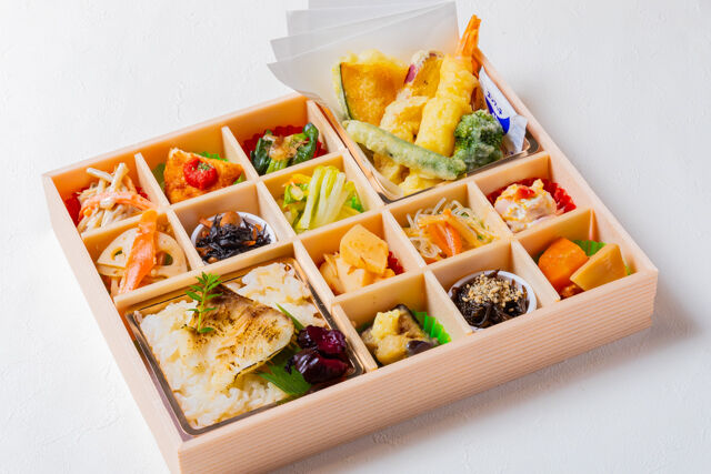 鯛めしと天ぷら錦御膳