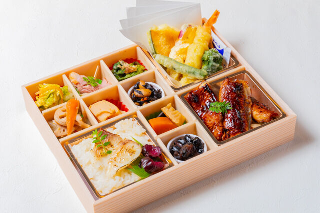 鰻と天ぷらの鯛めし極上錦御膳