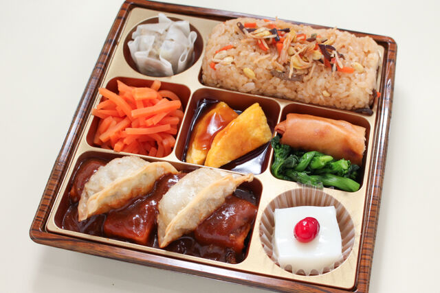 【寿】麻婆揚げ餃子［中華風まぜご飯］