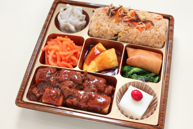 【寿】麻婆豆腐 ［中華風まぜご飯］