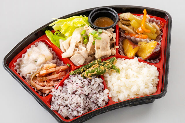 しゃぶしゃぶ豚バラ＆牛バラ小御膳