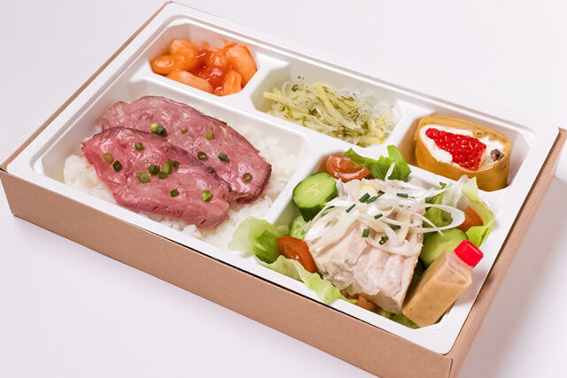 水郷どりのバンバンジーサラダ弁当