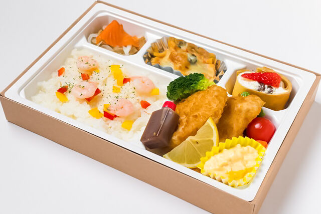 ウィーン風チキンカツレツ（水郷どり）バターライス