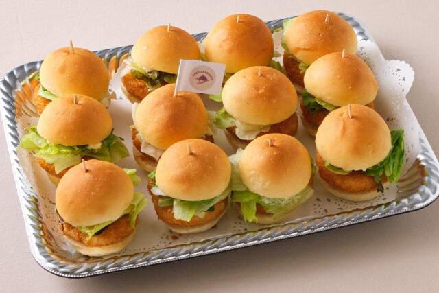 ミニ海老カツバーガー