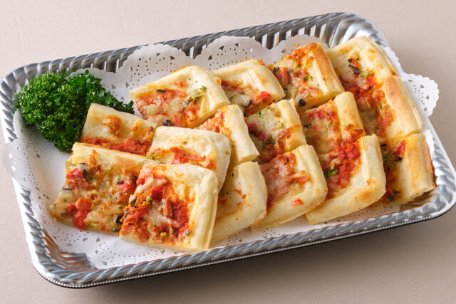 喫茶店風！一口サイズのスクエアピザ