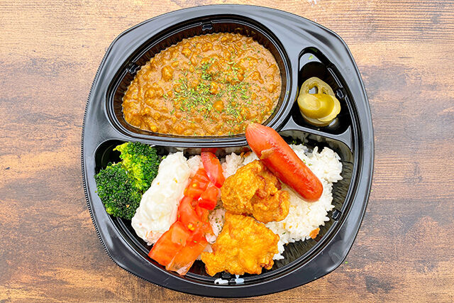 【食べるキーマカレー】若鳥の唐揚げ