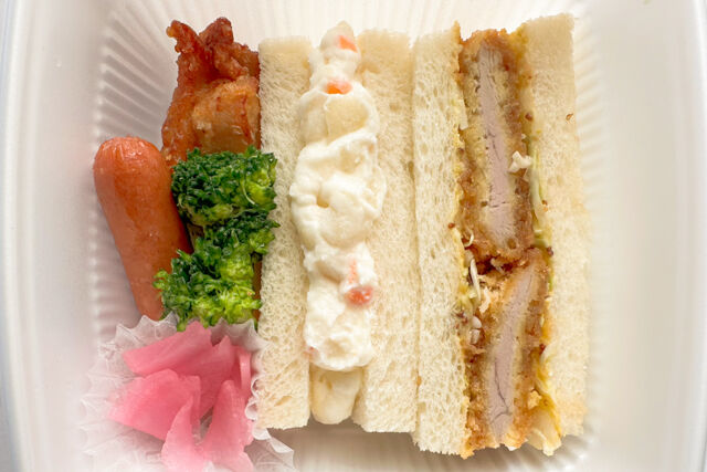 彩りヒレカツサンドセット