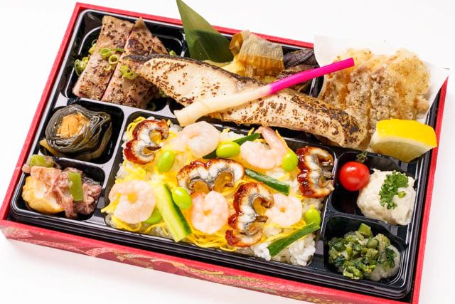 真鯛の山椒竜田揚げちらし御膳
