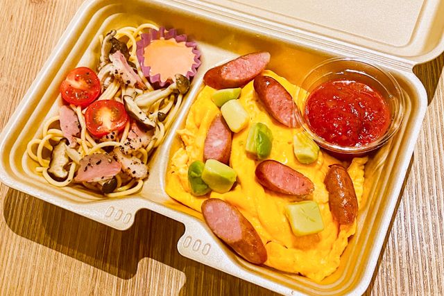 オムライス弁当