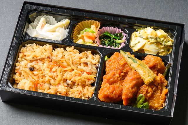 特製チキン南蛮弁当