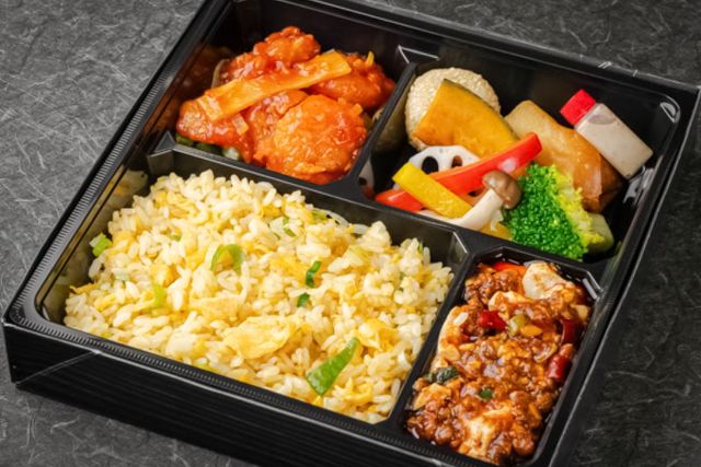 エビチリと本格麻婆豆腐御膳
